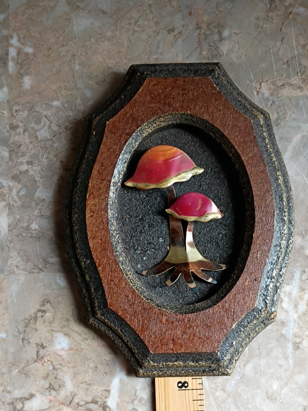 MUSHROOM ART 70'S COPPER AND PRESS WOOD